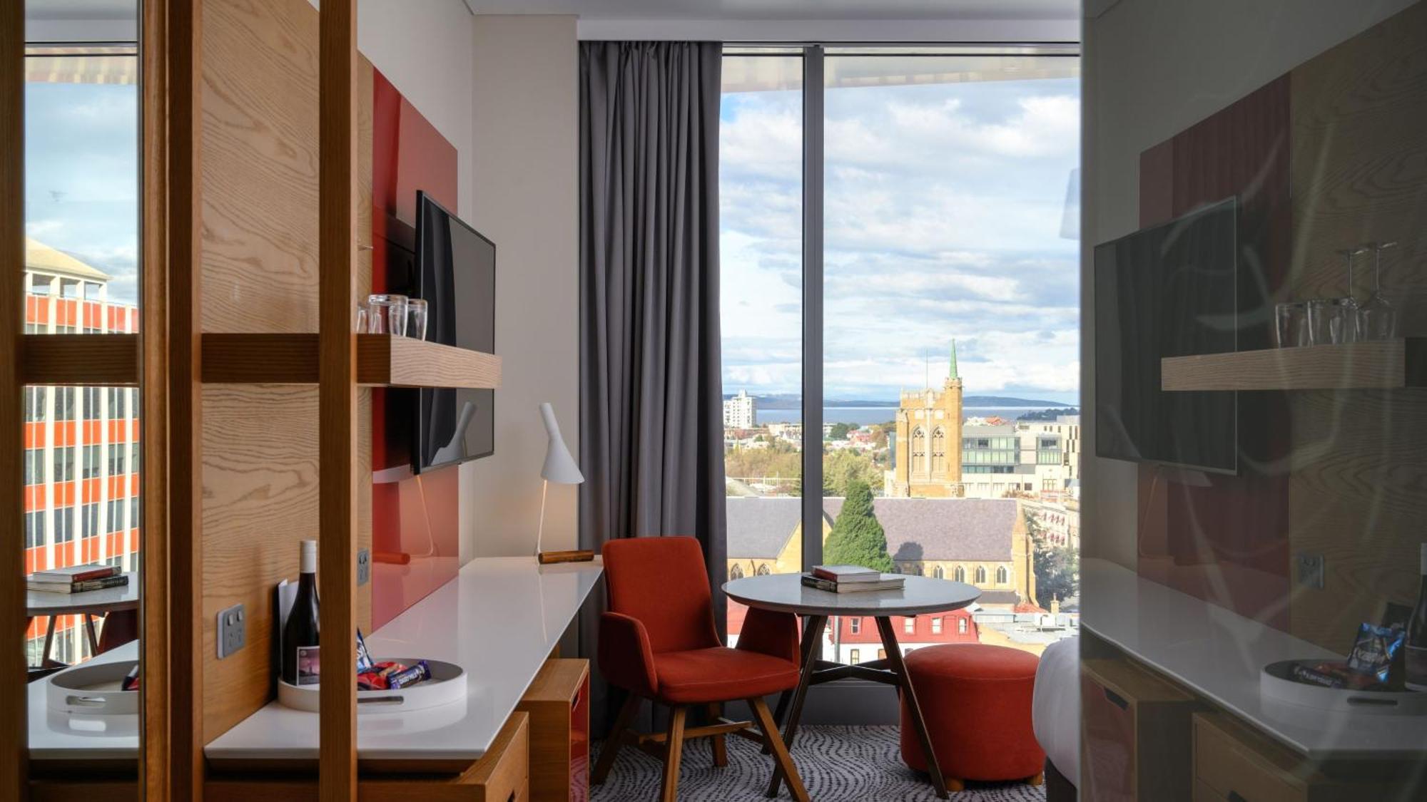 Crowne Plaza Hobart By Ihg Hotel Exterior photo