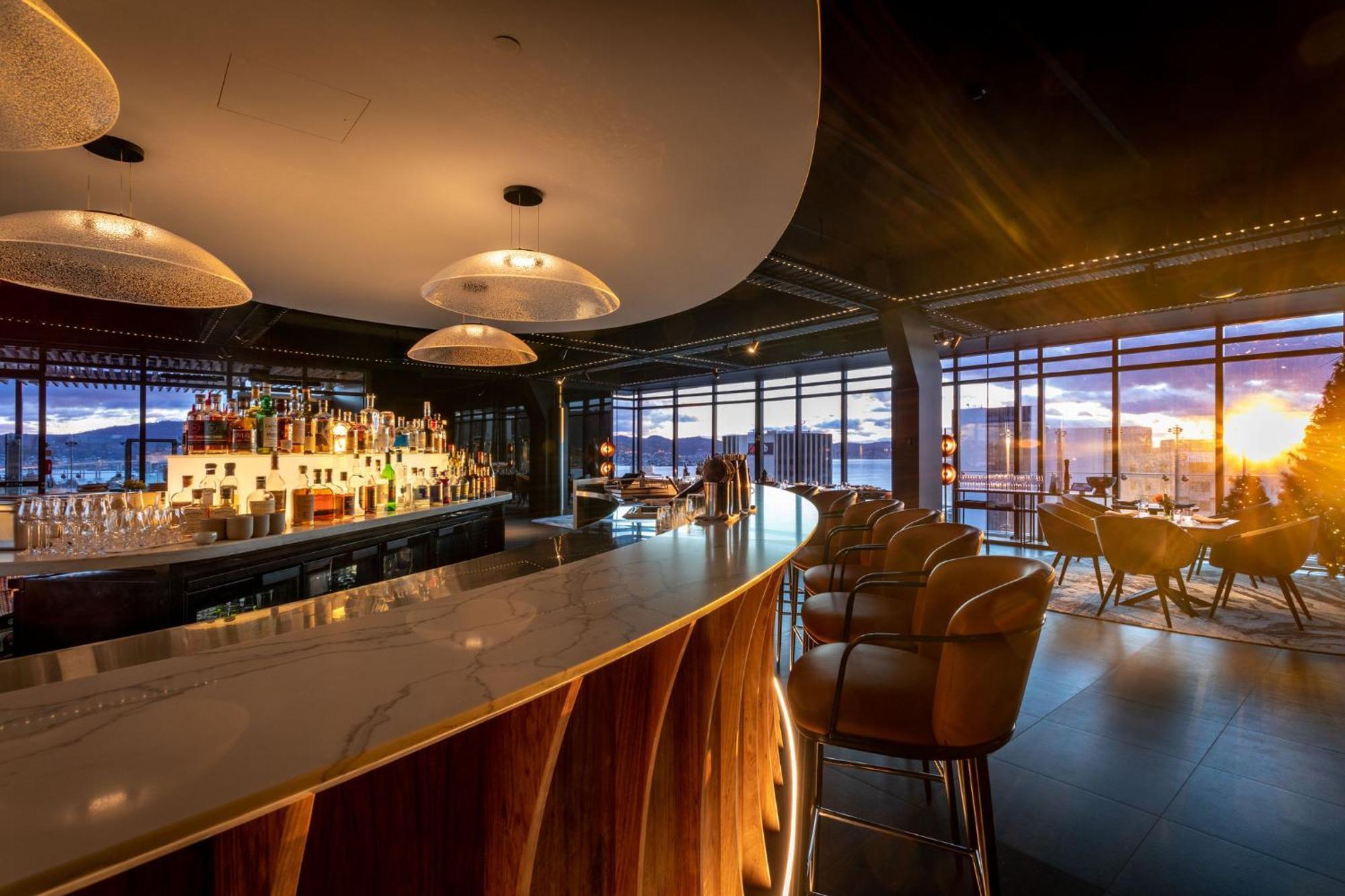 Crowne Plaza Hobart By Ihg Hotel Exterior photo